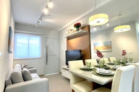 Apartamento à venda com 2 quartos em Chora Menino, São Paulo, SP