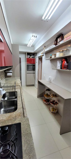 Apartamento à venda com 3 quartos, sendo 1 suíte, no Centro, São Bernardo do Campo, SP