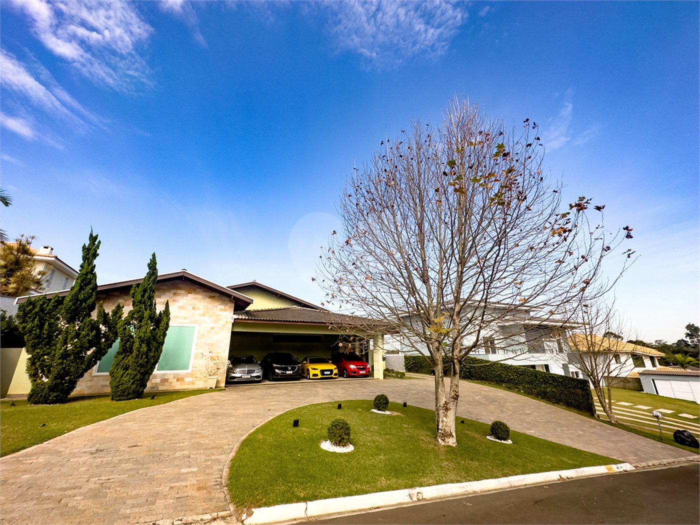 Casa à venda com 3 suítes em Parque Village Castelo, Itu, SP