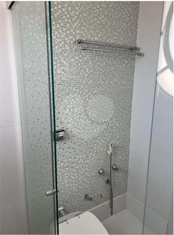 Apartamento à venda com 4 quartos, sendo 3 suítes,  em Vila Gomes Cardim, São Paulo, SP