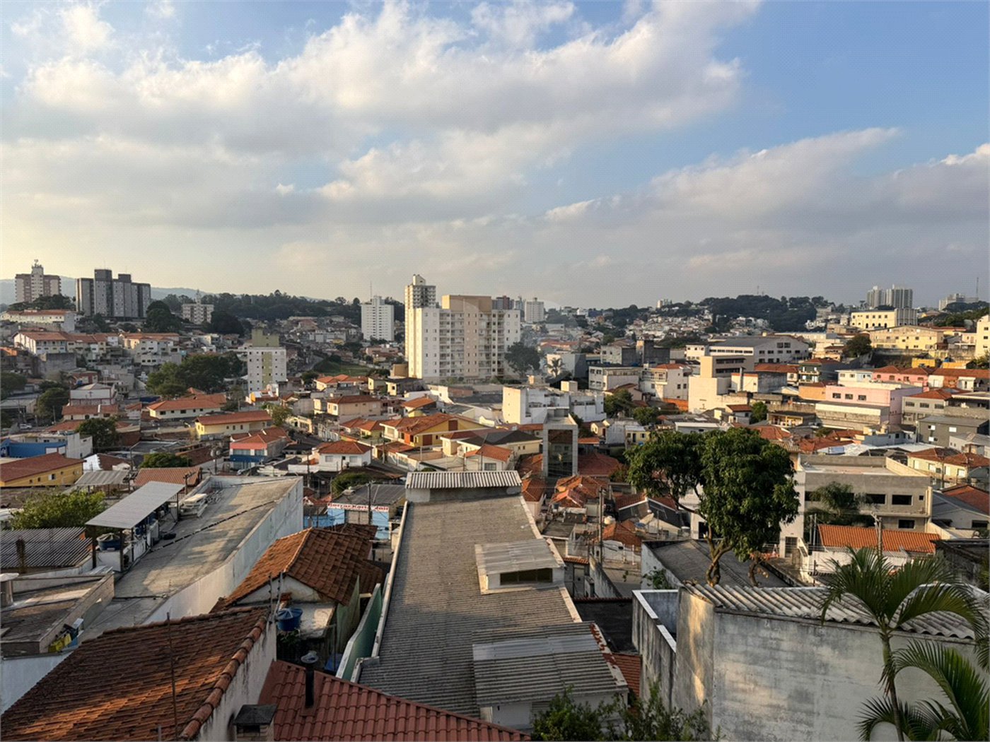Sobrado à venda com 3 quartos, sendo 2 suítes, em Santana, São Paulo, SP