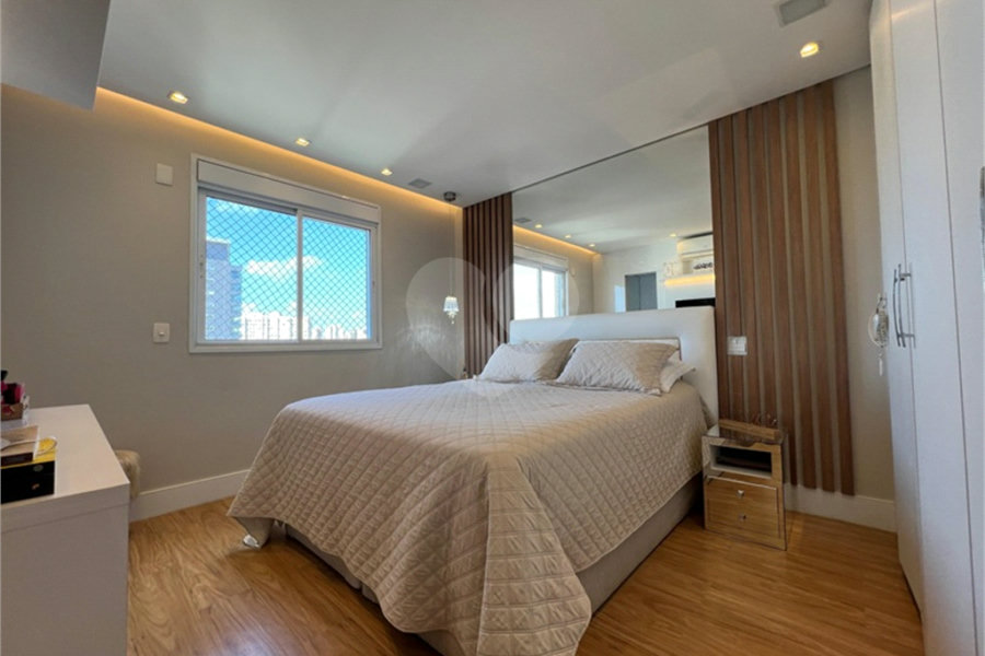 Cobertura à venda com 5 quartos, sendo 3 suítes,  em Santana, São Paulo, SP