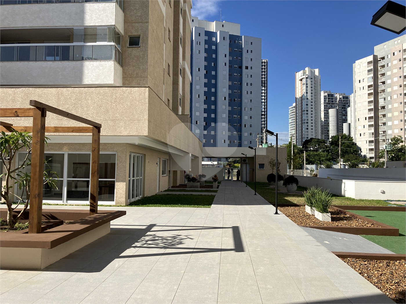 Apartamento à venda com 3 quartos, sendo 1 suíte,  em Parque Campolim, Sorocaba, SP