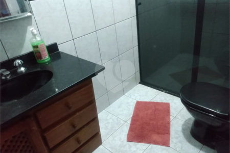 Casa à venda com 2 quartos em Parque da Lagoa, Itapetininga, SP