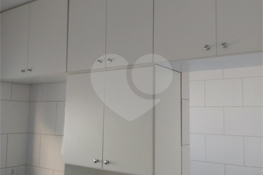 Casa à venda com 2 suítes no condomínio Residencial, São Paulo - SP
