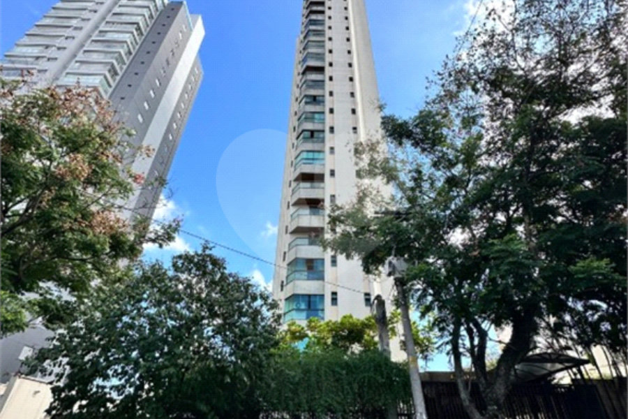 Apartamento à venda com 3 suítes em Santana, São Paulo, SP