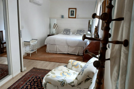 Apartamento à venda com 2 quartos, sendo 1 suíte,  em Itaim Bibi, São Paulo, SP