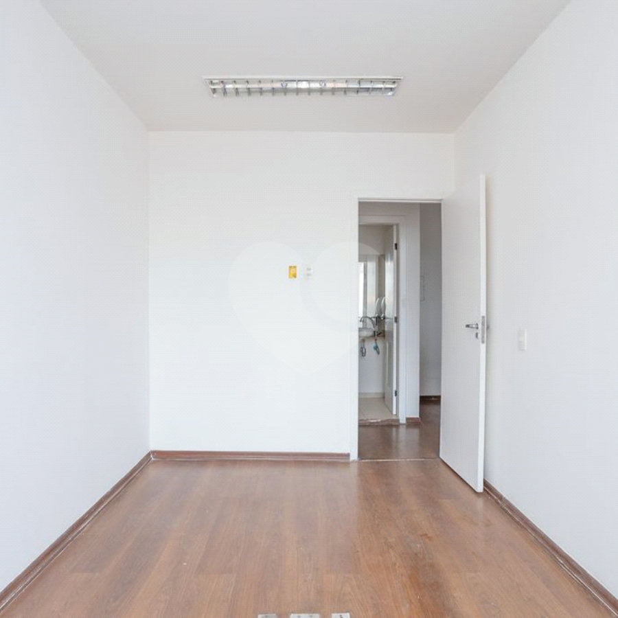 Sala à venda em Vila Olímpia, São Paulo, SP