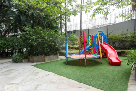 Apartamento à venda com 3 quartos, sendo 1 suíte, em Paraíso, São Paulo, SP