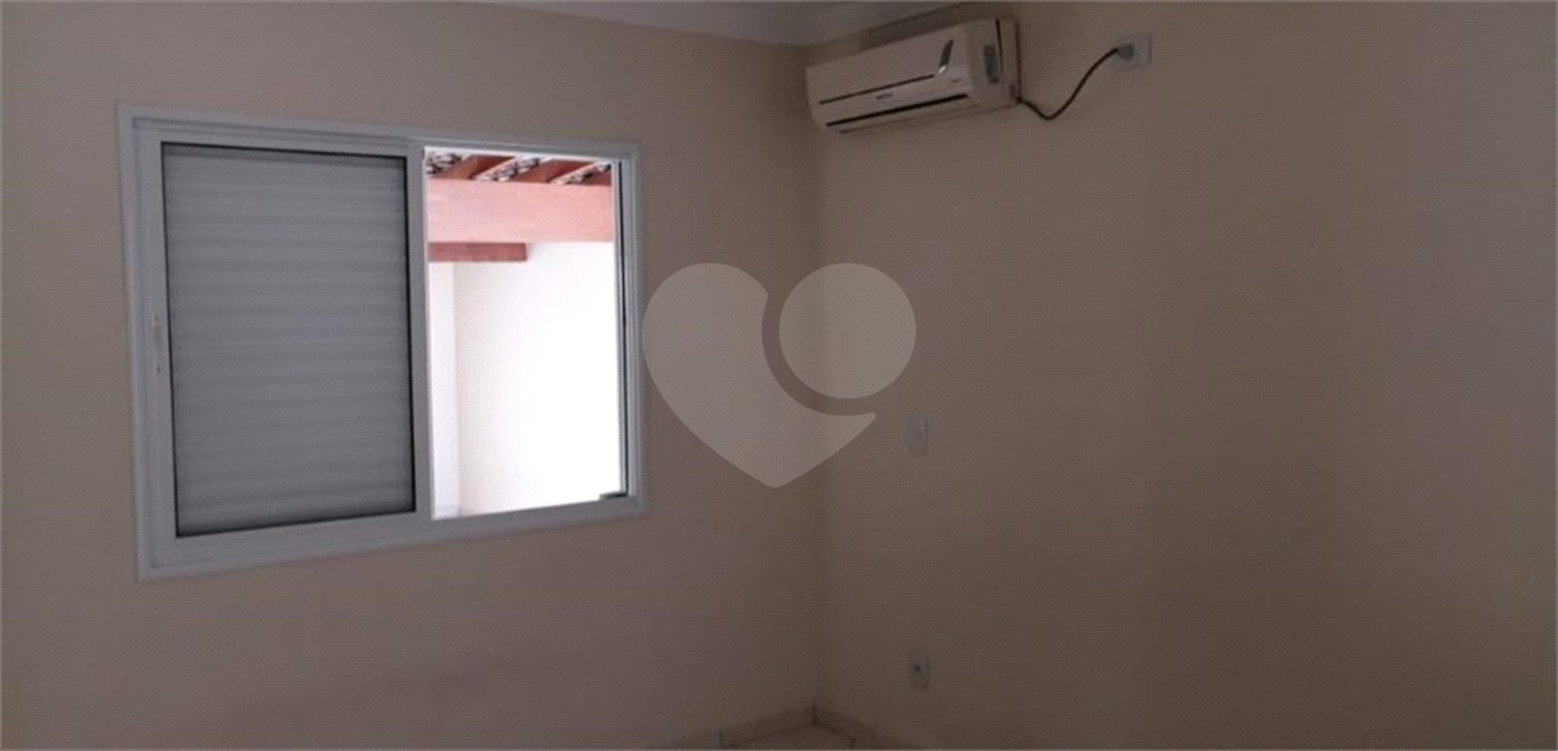 Casa à venda com 2 quartos em João Xxiii, Vinhedo, SP