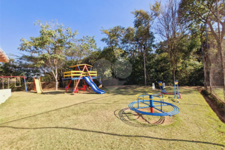 Terreno à venda no condomínio Moinho do Vento, Valinhos - SP