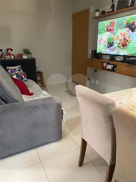 Apartamento à venda com 2 quartos em Olaria, Salto, SP