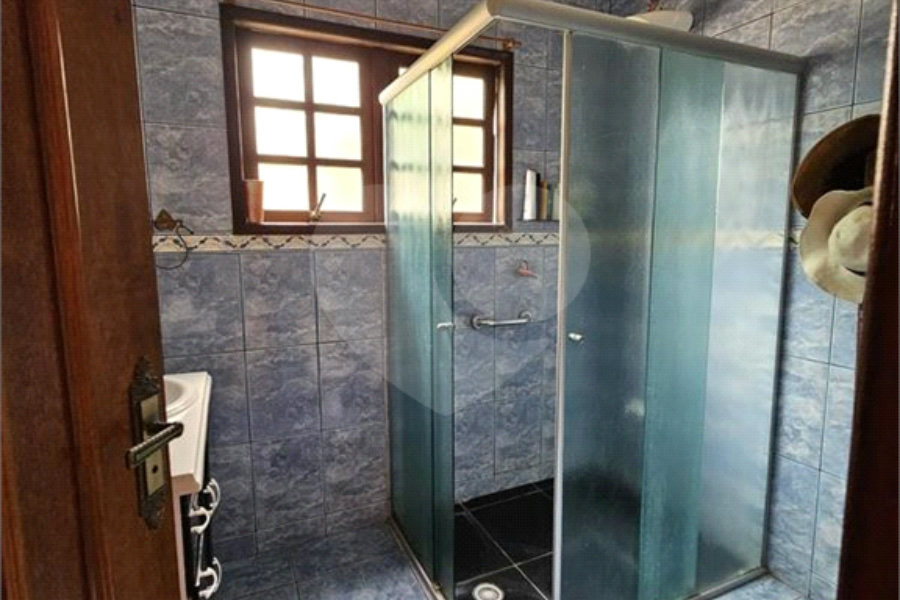 Casa à venda com 3 quartos, sendo 1 suíte, no condomínio Clube de Campo Fazenda Tabarã, Mairiporã - SP