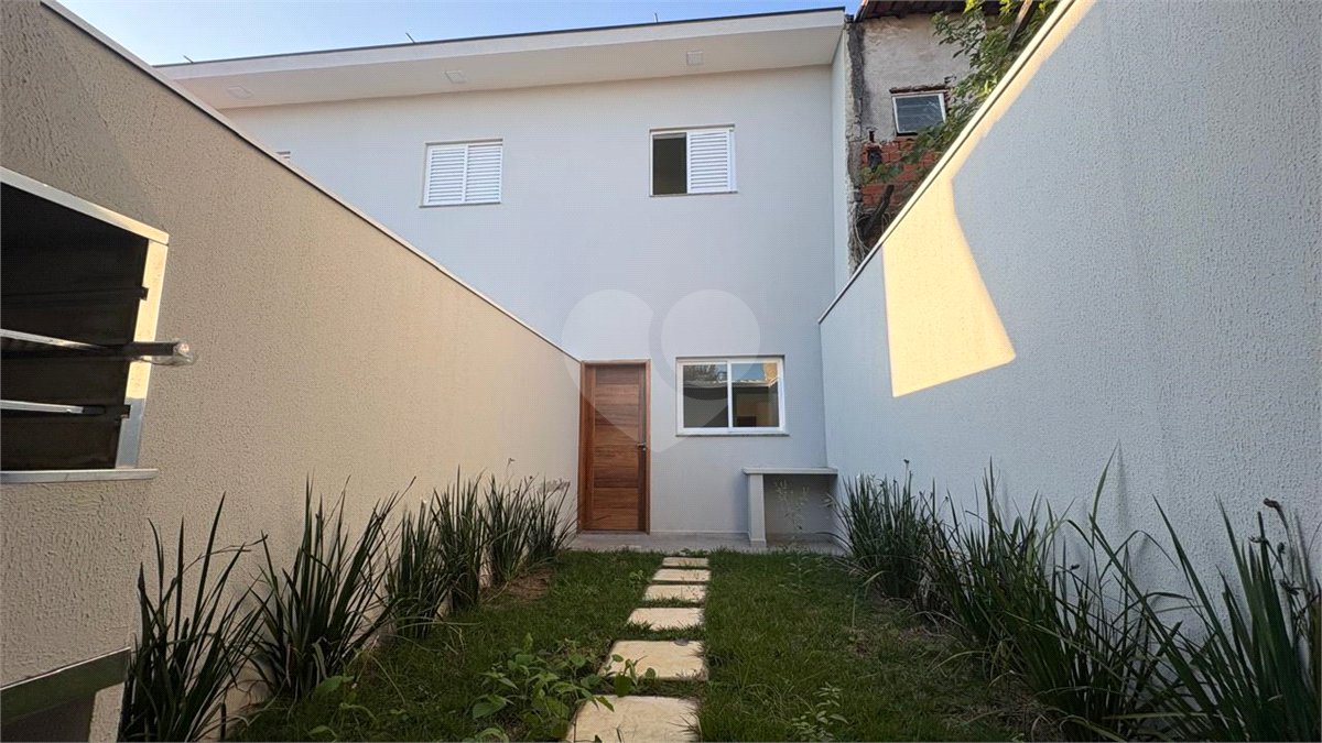 Casa de Vila à venda com 2 suítes em Jardim São Paulo, Sorocaba, SP