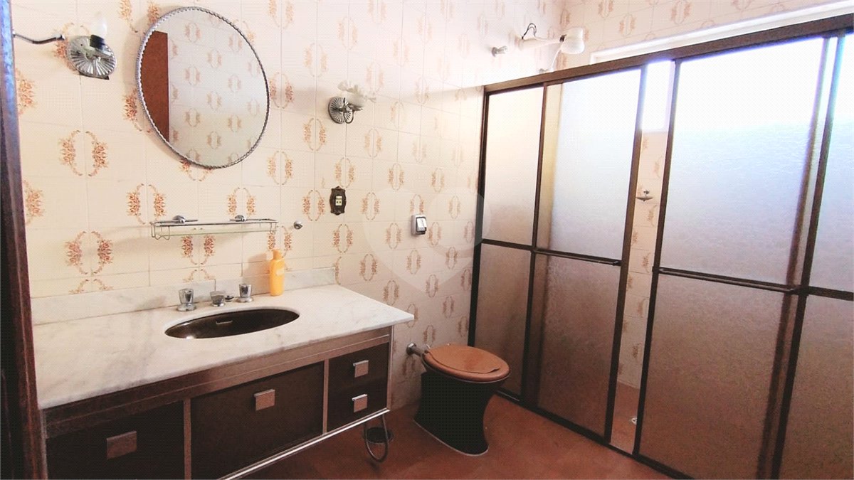 Casa à venda ou para alugar com 4 quartos, sendo 1 suíte, em Jardim Santa Rosália, Sorocaba, SP