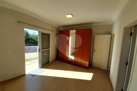 Casa à venda com 4 quartos, sendo 3 suítes, no condomínio Residencial Terras de Vinhedo, Vinhedo - SP