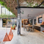 Casa à venda com 4 suítes em Granja Julieta, São Paulo, SP