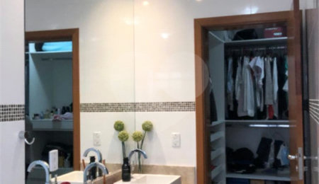 Casa à venda com 3 quartos, sendo 1 suíte,  no condomínio Golden Park, Sorocaba - SP
