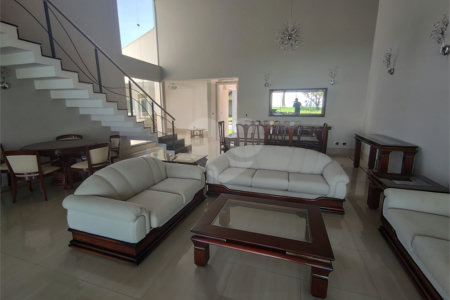 Casa à venda com 3 suítes no condomínio Residencial Suzano, Suzano - SP