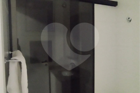 Apartamento à venda ou para alugar com 3 suítes em Vila Anastácio, São Paulo, SP