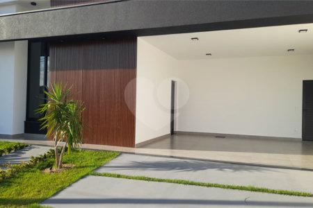 Casa à venda com 3 suítes no condomínio Jardim Laguna, Indaiatuba - SP