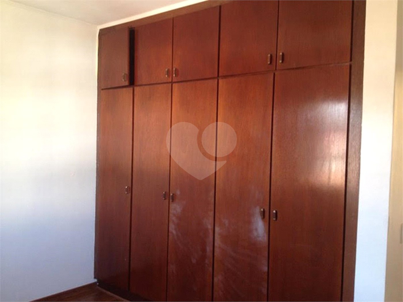 Sobrado à venda com 4 quartos, sendo 2 suítes,  em Jardim Bonfiglioli, São Paulo, SP