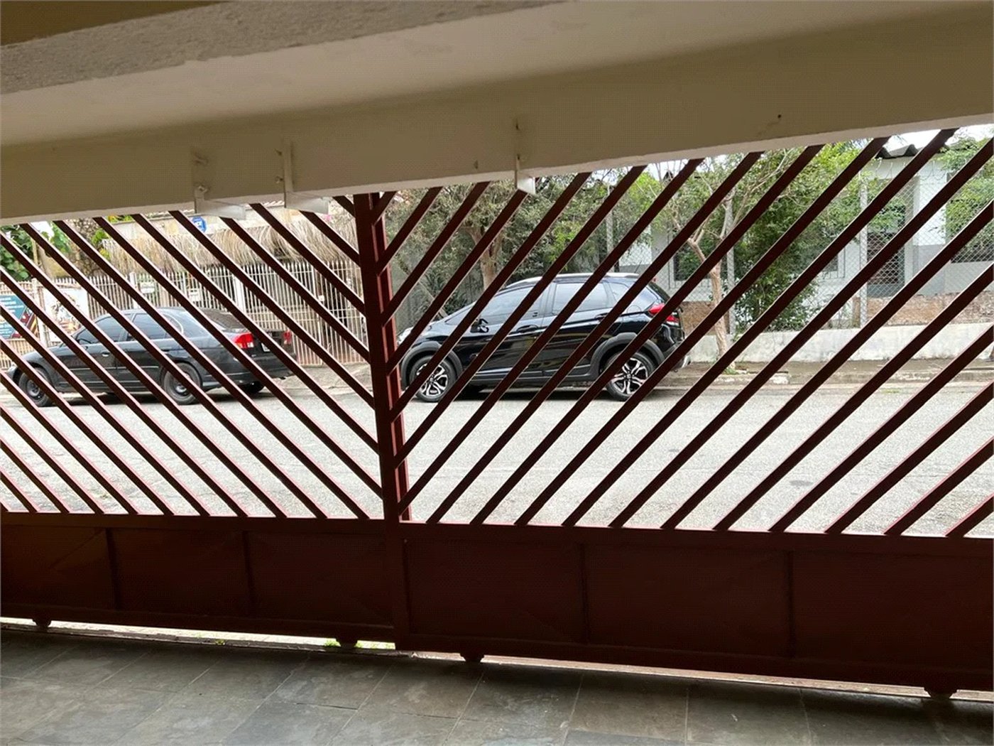Sobrado à venda com 5 quartos, sendo 2 suítes, em Vila Universitária, São Paulo, SP