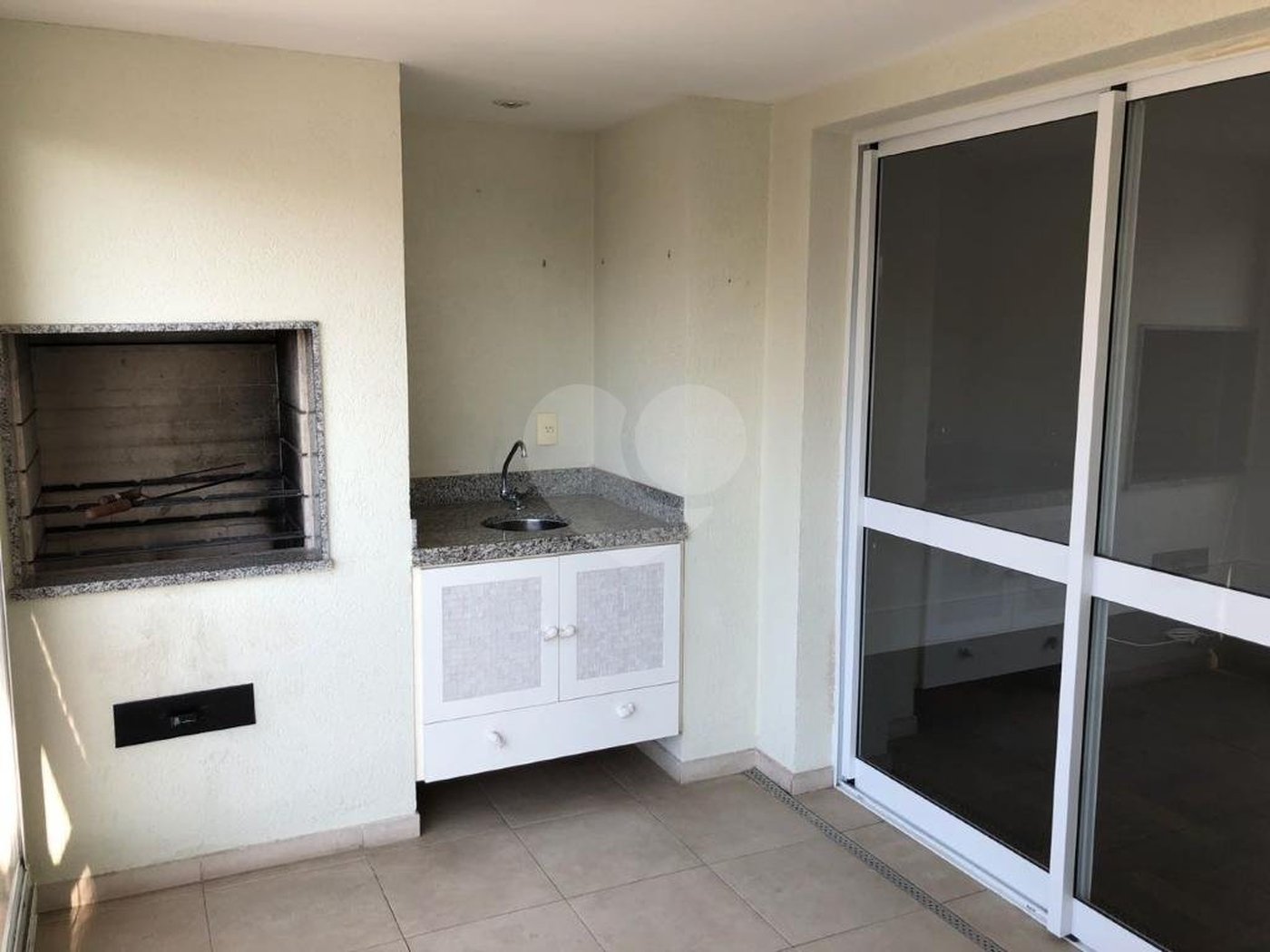 Apartamento à venda com 3 suítes em Vila Suzana, São Paulo, SP