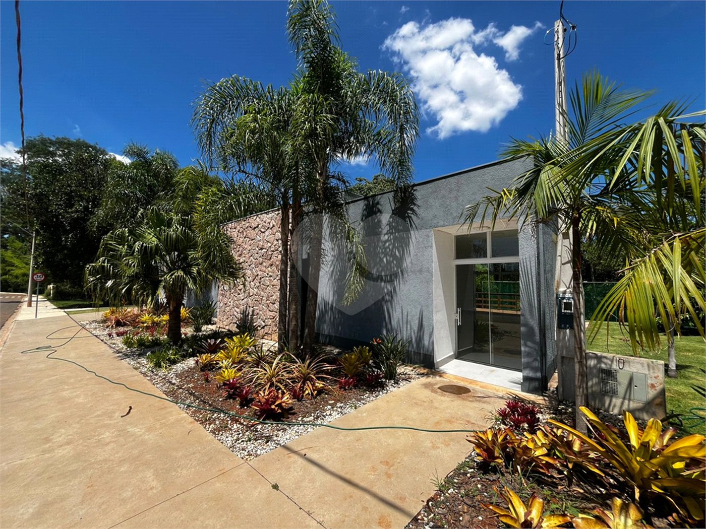 Terreno à venda no condomínio Residencial Quinta das Palmeiras, Itapetininga - SP