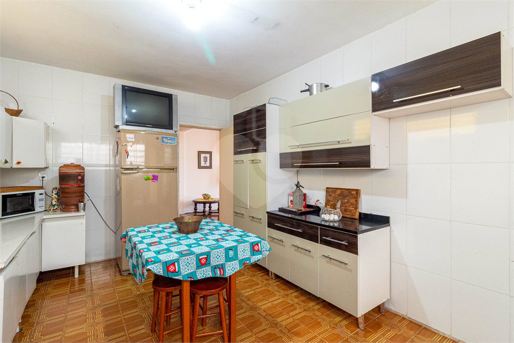 Casa Térrea à venda com 4 quartos, sendo 1 suíte, em Parque Jabaquara, São Paulo, SP