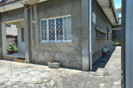 Casa Térrea à venda com 3 quartos em Campo Grande, Rio de Janeiro, RJ