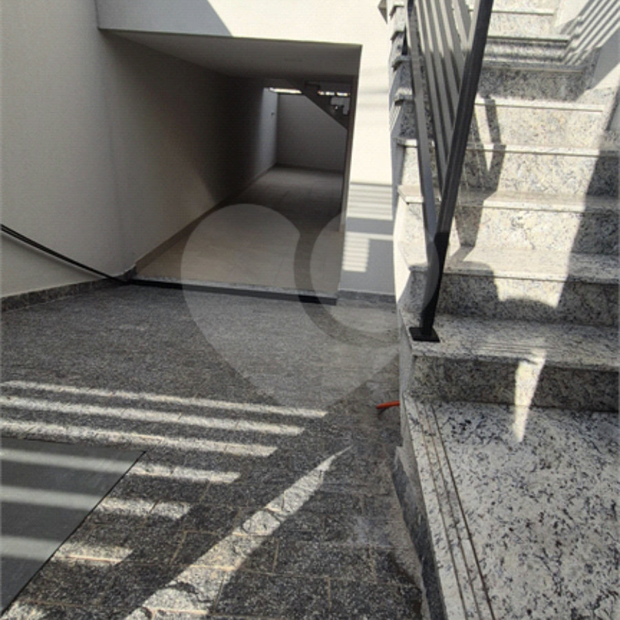 Casa à venda com 3 quartos, sendo 1 suíte, em Vila Nivi, São Paulo, SP