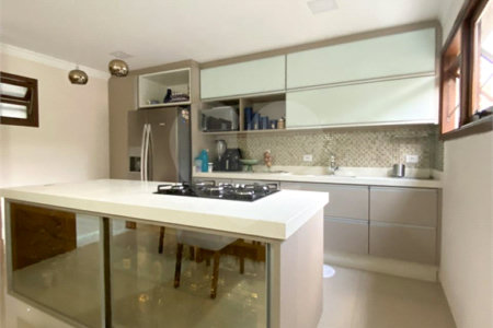 Casa à venda com 3 quartos, sendo 1 suíte, em Santana, São Paulo, SP