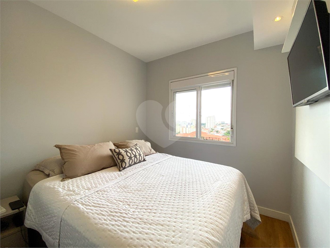 Apartamento à venda com 2 quartos, sendo 1 suíte,  em Tucuruvi, São Paulo, SP