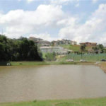 Casa à venda com 3 quartos, sendo 1 suíte, no condomínio Residencial Delle Stelle, Louveira - SP