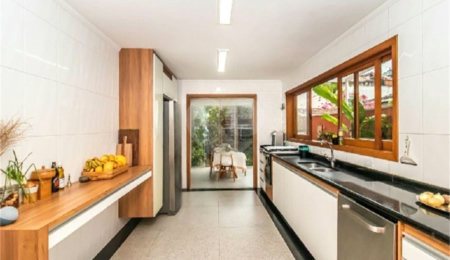 Sobrado à venda com 3 suítes em Vila Cruzeiro, São Paulo, SP