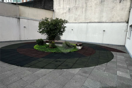 Apartamento com 246m² , 4 dormitórios , sendo 2 suítes , 4 vagas de garagem , à venda na Penha.