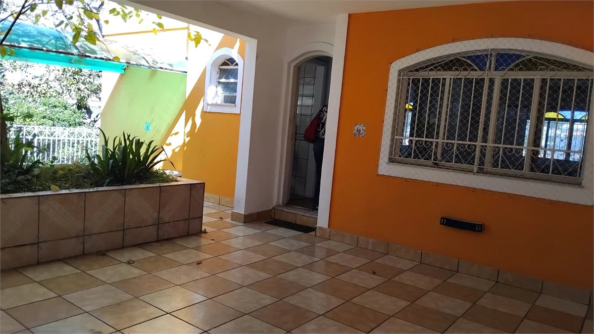 Sobrado à venda com 3 quartos, sendo 1 suíte,  em Jardim Bonfiglioli, São Paulo, SP