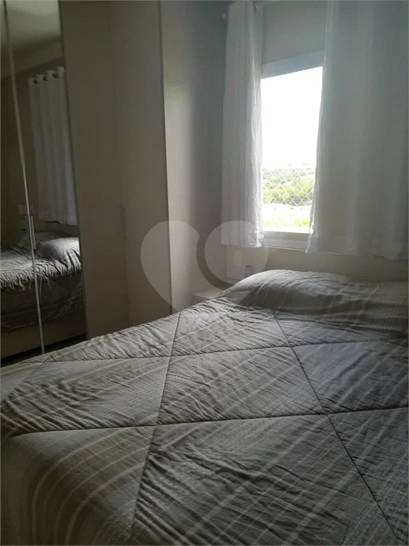 Apartamento à venda com 3 quartos, sendo 1 suíte,  em Jardim Bandeirantes, Louveira, SP