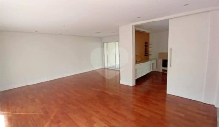 Casa à venda com 3 suítes no condomínio Solares Vila Europa, São Paulo - SP