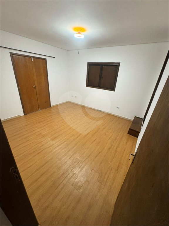 Casa para alugar com 2 quartos, sendo 1 suíte, em Jardim Rene, São Roque, SP