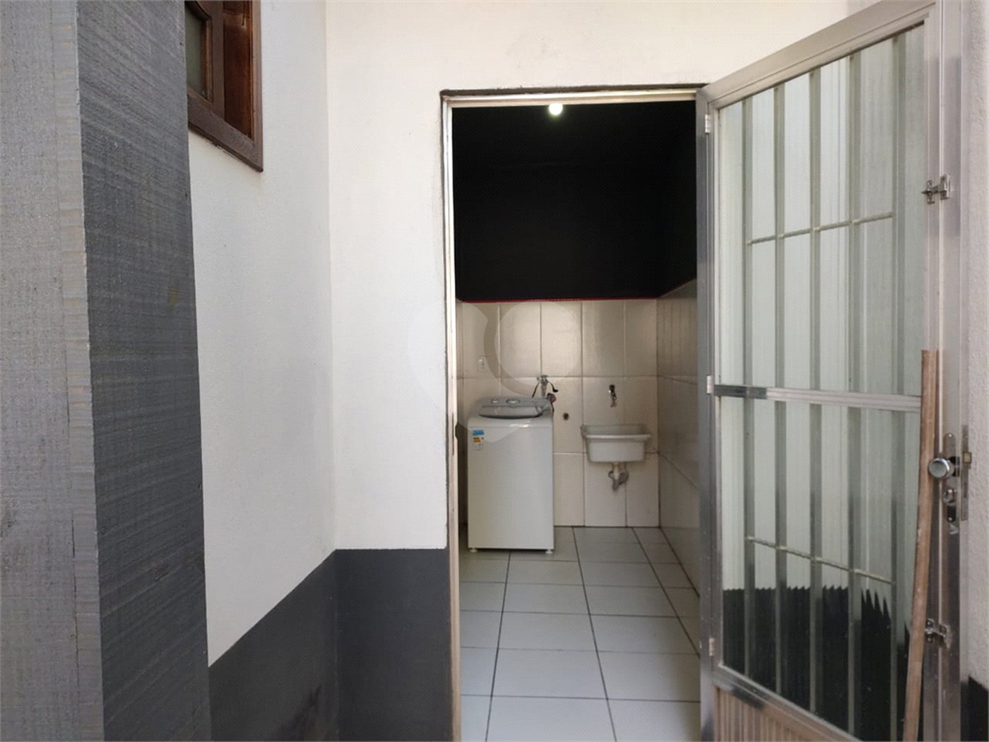 Casa à venda com 3 quartos, sendo 2 suítes,  em Rasa, Armação dos Búzios, RJ
