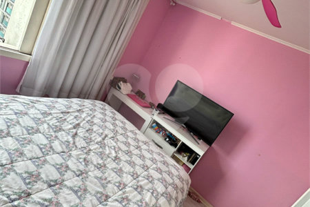 Apartamento à venda com 3 quartos, sendo 1 suíte,  em Indianópolis, São Paulo, SP