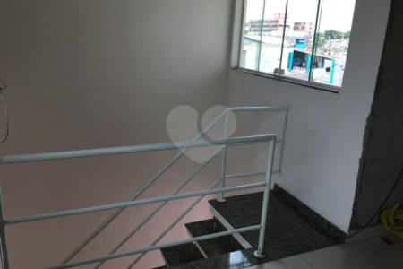 Sobrado à venda com 2 suítes em Jardim Nova Itaquá, Itaquaquecetuba, SP