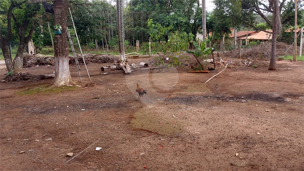 Chácara à venda com 4 quartos no Centro, Araçoiaba da Serra, SP