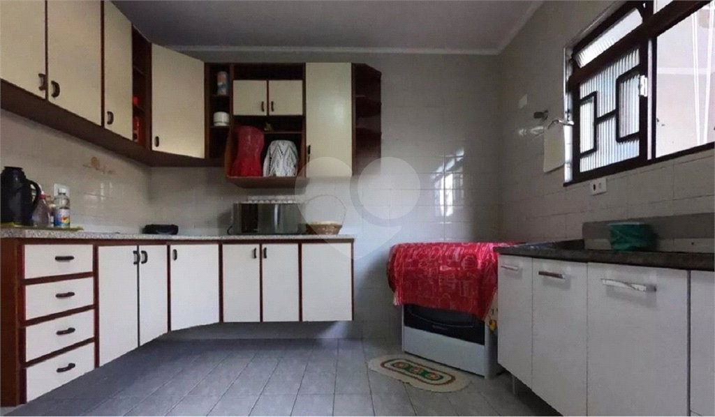 Casa à venda com 3 suítes em Jardim Namba, São Paulo, SP