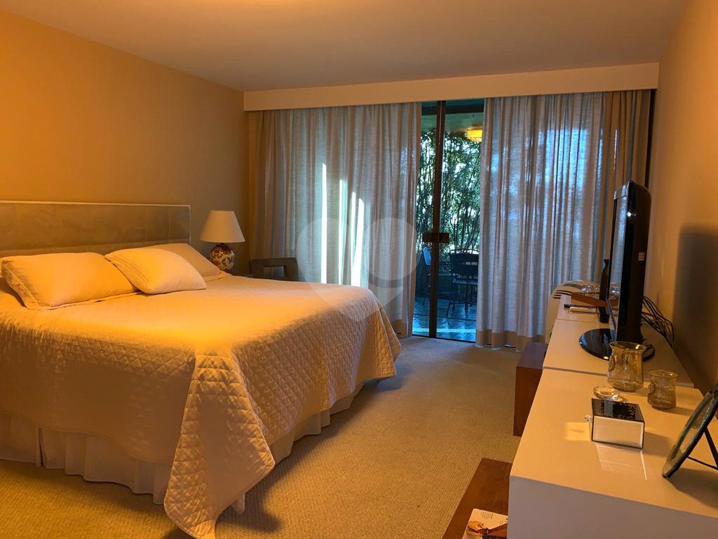 Apartamento à venda com 4 suítes em Vila Suzana, São Paulo, SP