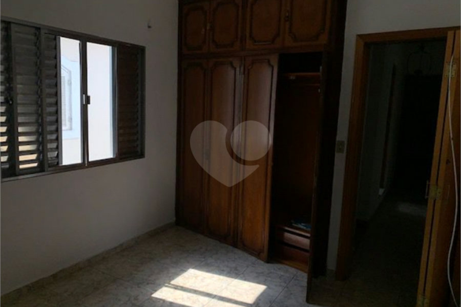 Sobrado à venda com 3 quartos, sendo 1 suíte, em Tremembé, São Paulo, SP