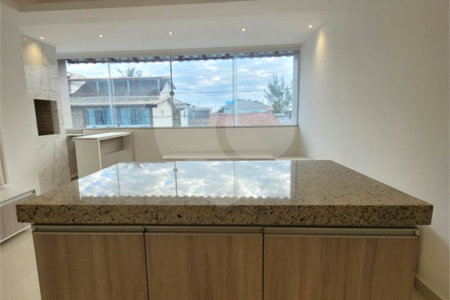 Apartamento para alugar com 2 quartos em Miguel Couto, Cabo Frio, RJ