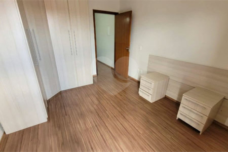 Sobrado à venda com 2 quartos, sendo 1 suíte,  em Vila Suissa, Mogi das Cruzes, SP